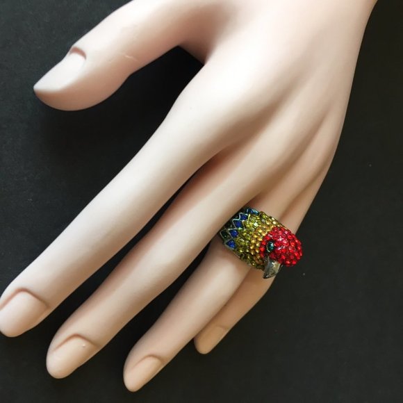 Statement Ring - Picture 9 of 10